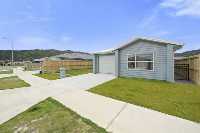 13 Brian Hughes Road Wainuiomata_2