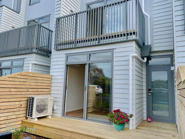 E/588 Te Atatu Road 1801_1