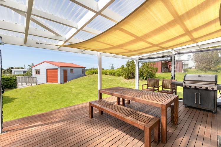 47 Pinedale Crescent Riversdale Beach_8