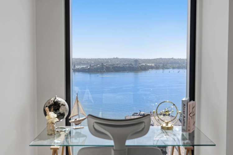 2801/10 Commerce Street City Centre_23