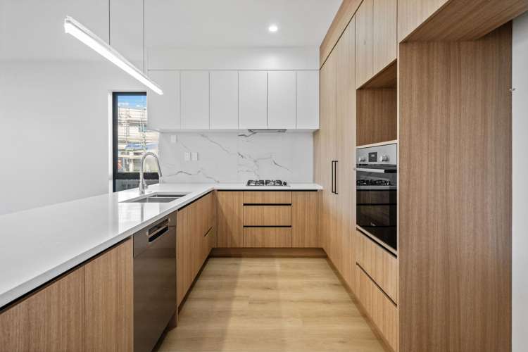 2 Kapeta Lane Karaka_10