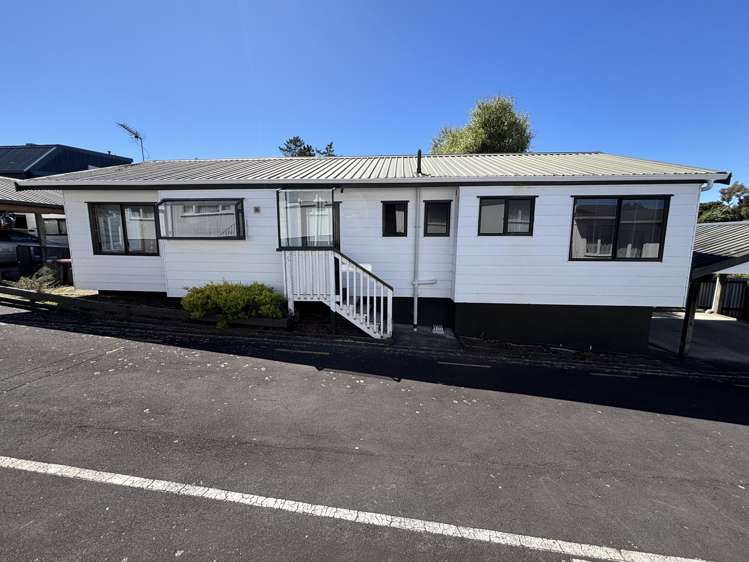 1036B Great North Road Point Chevalier_14