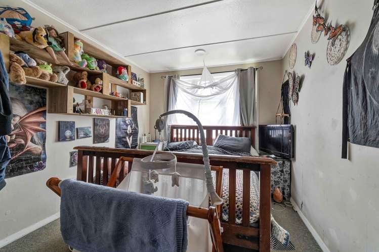 1 Vogel Street Hawera_5