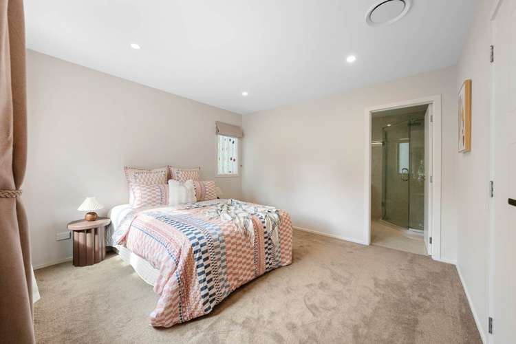 14 Jandell Crescent Bucklands Beach_21