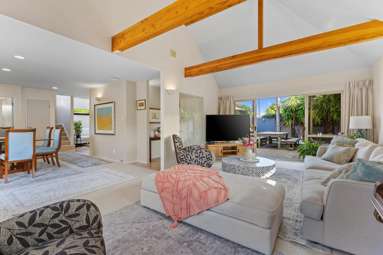 1/8 Fenwick Avenue_1