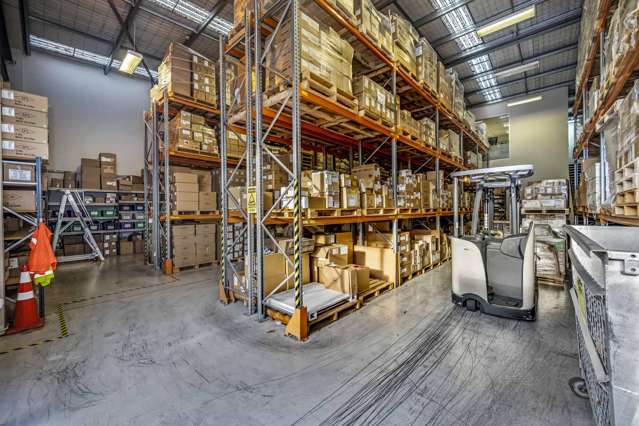 525A-525B Great South Road Penrose_4