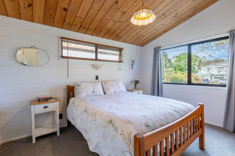 124 Renown Road Raumati South_8