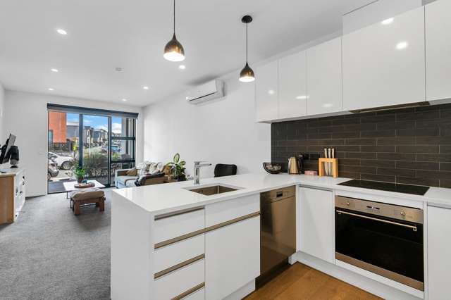 1/10 Nugget Ave Hobsonville_4