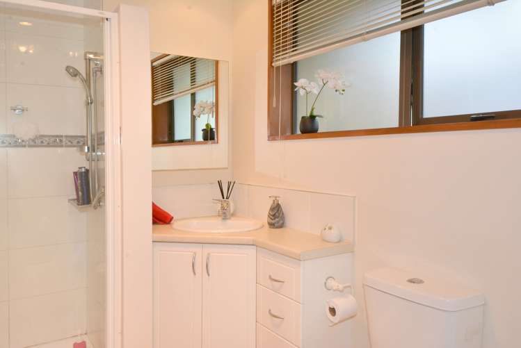 27 Wickliffe Street Mosgiel_19