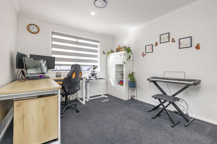 55a Twin Parks Rise Papakura_15