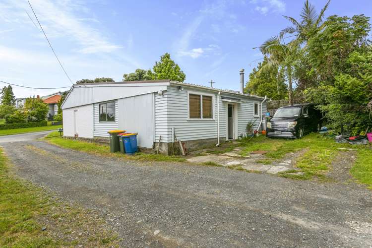 304 Glengarry Road Glen Eden_10