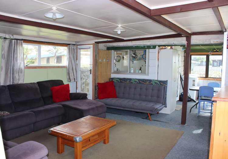 104 Ngaio Drive Matarangi_2