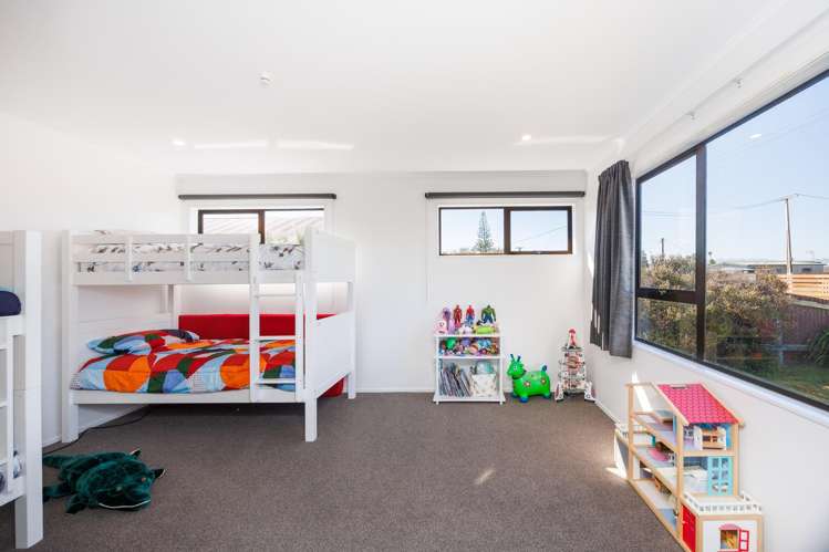 23 Norton Street Foxton Beach_17