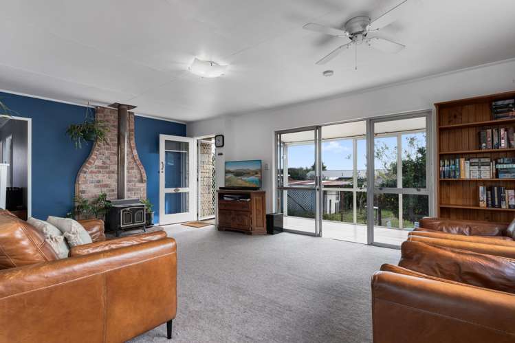 8 Dingadee Street Welcome Bay_3