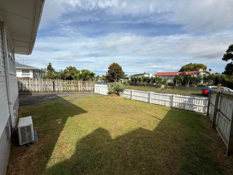 19 Heybridge Street Manurewa_18