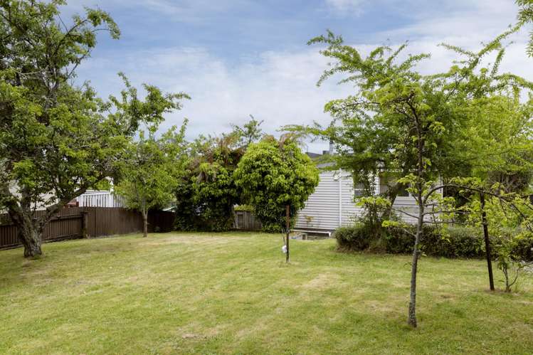 19 Waitahanui Avenue Taupo_14