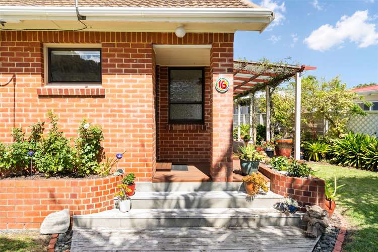 16 Lovatt Crescent Kensington_6