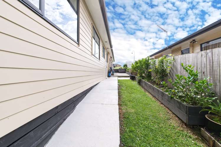 20 Gordon Stanley Drive Massey_24