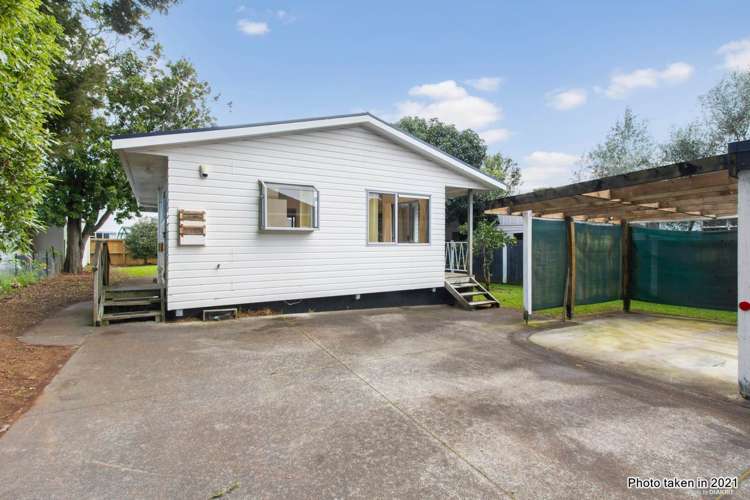 37 Hereford Street Te Atatu Peninsula_11