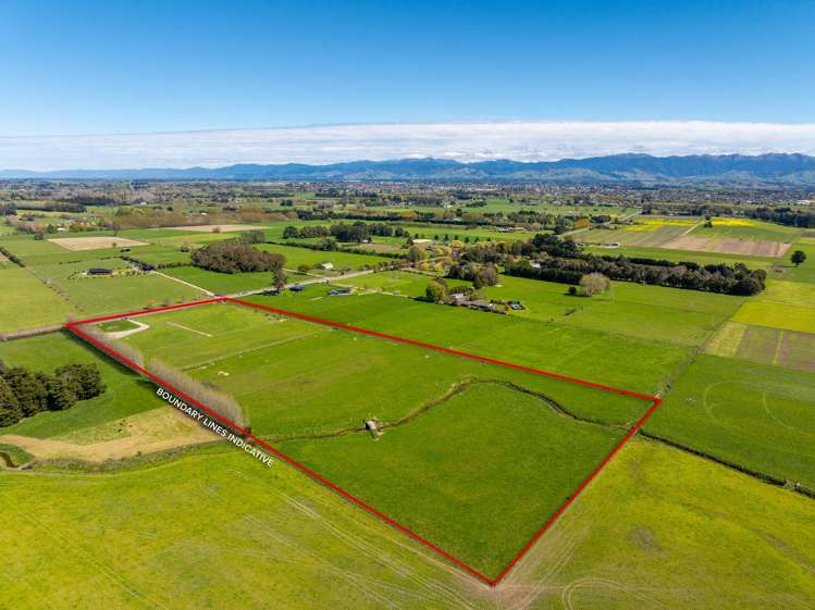 211 Masterton Castlepoint Road Castlepoint_1