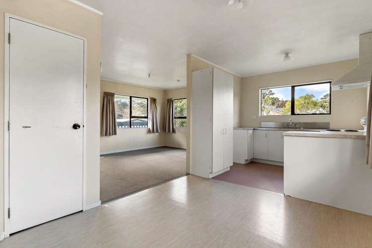 49-51 Meadowvale Rise Titirangi_9