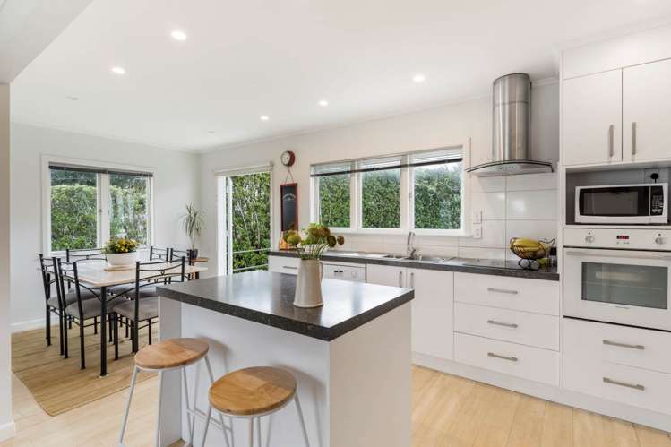 1/51 Merani Street Belmont_28