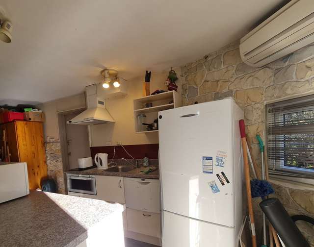 49A Heriot Row North Dunedin_1