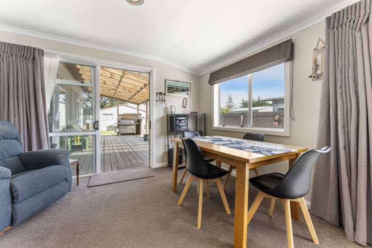 14 Muapoko Street Himatangi Beach_4