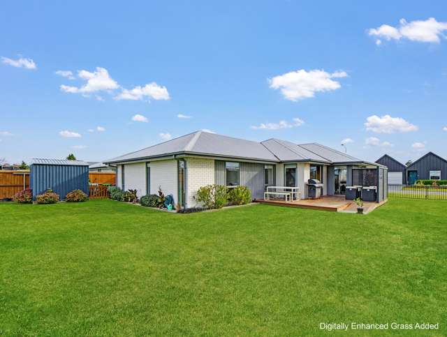 Reserve Views & Exceptional Family Living