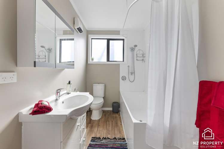 23 Oxford Street South Dunedin_14