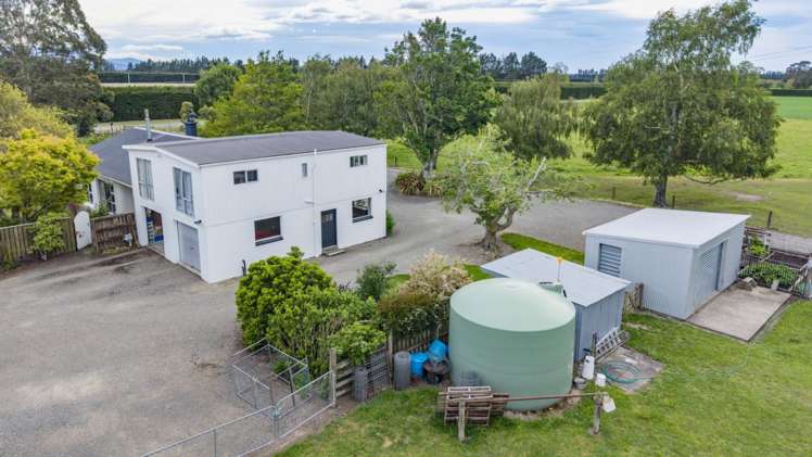 677 Woodstock Road Burnt Hill_33