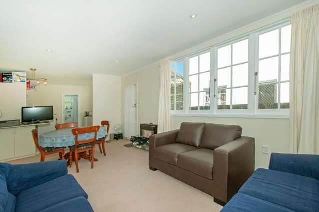 24A Ludlam Crescent Woburn_3