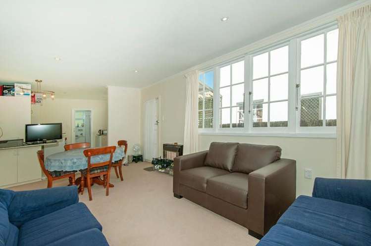 24A Ludlam Crescent Woburn_3