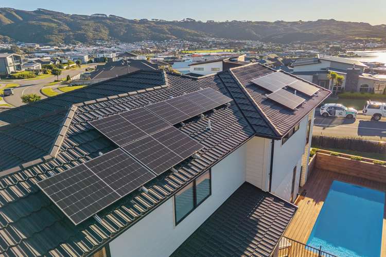 111 Queen Charlotte Drive Aotea_28