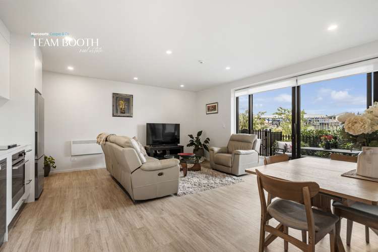 G02/10 Awataha Drive Northcote_5