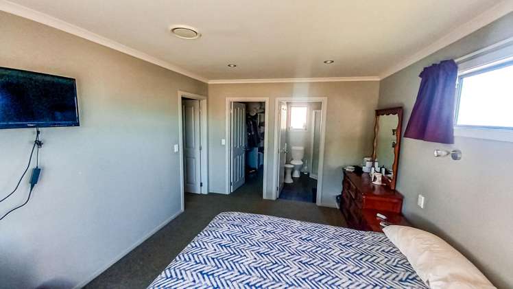 5 McFeely Street Tuatapere_10