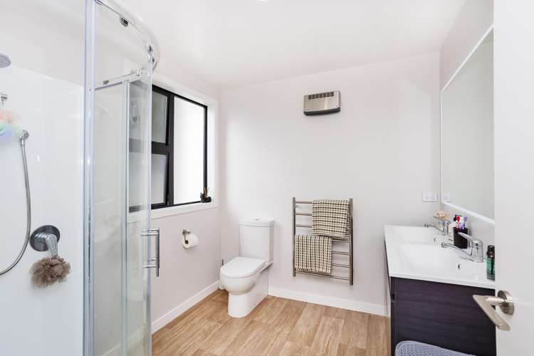 29 Ochail Way Otatara_21