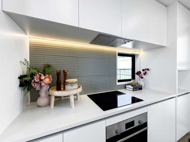 3/5 Clarence Street Addington_4