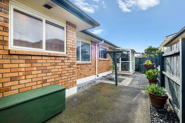 15 Alice Avenue Orewa_21