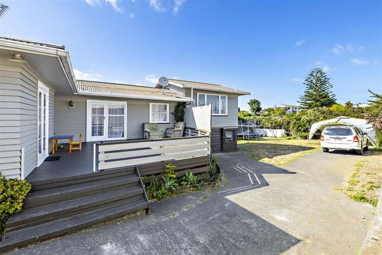 51 Beaumonts Way Manurewa_2