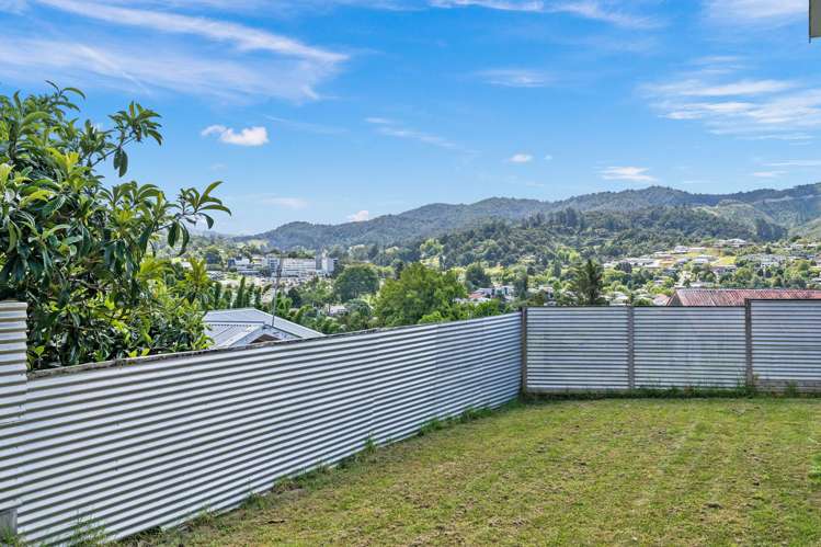 38 Hilltop Avenue Morningside_25