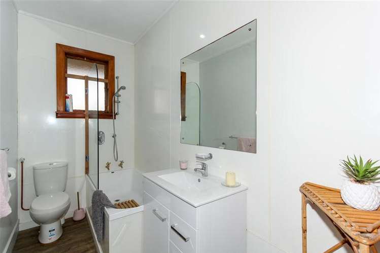 41/127 Saint Aubyn Street New Plymouth Central_10