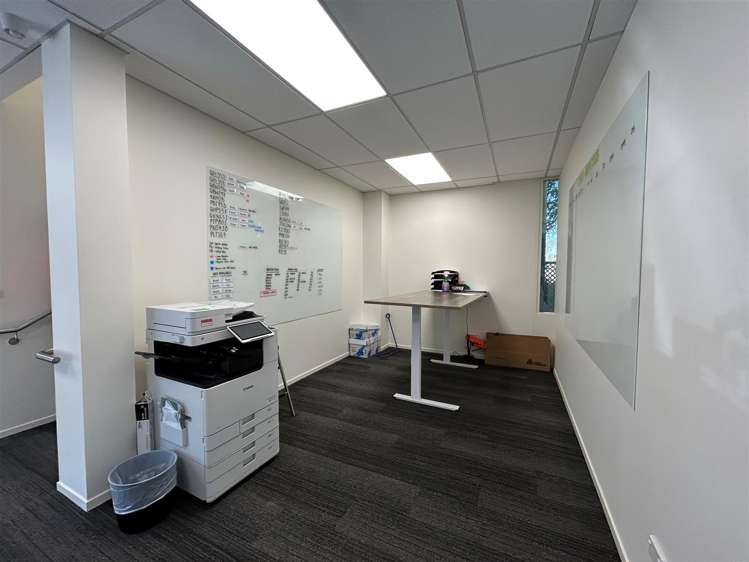 138 Hugo Johnston Drive Penrose_10