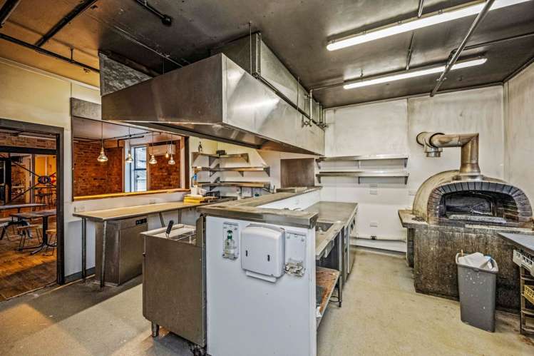 57-59 Victoria Road Devonport_8