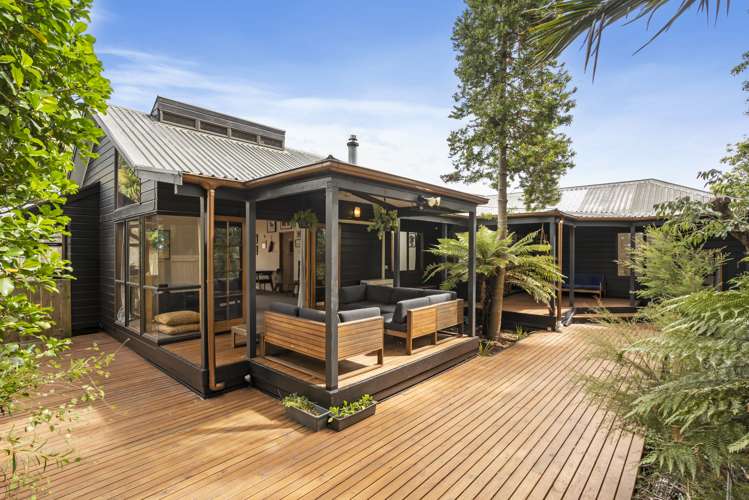 1/57 Te Kanawa Crescent Henderson_13