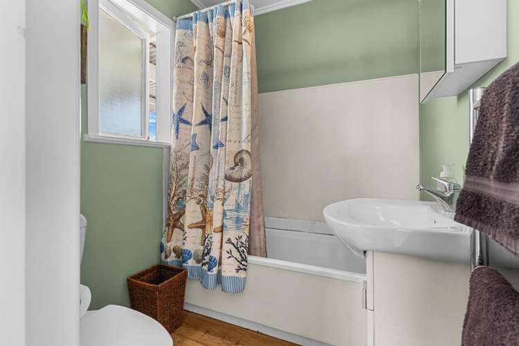 15 Massey Road Waipu_10