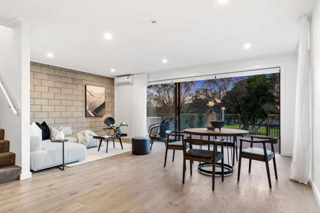 2/98 - 100 Walker Road Point Chevalier_2