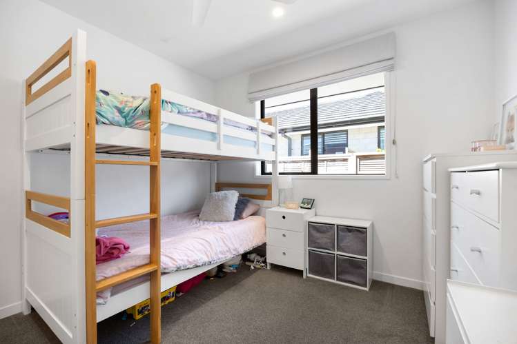 7 Hyatt Close Leamington_17