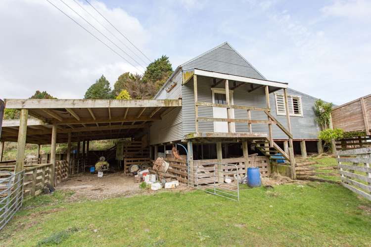 820 Rangitatau West Road Waitotara_11