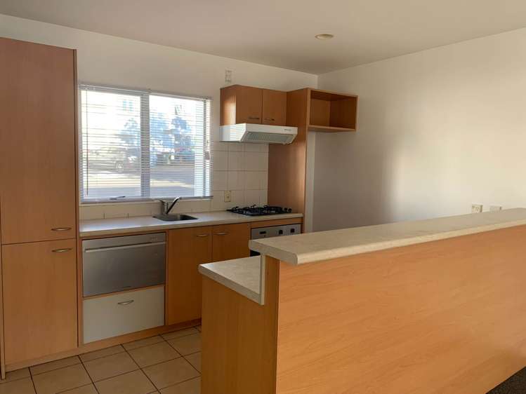 39/218 Captain Springs Road Onehunga_3